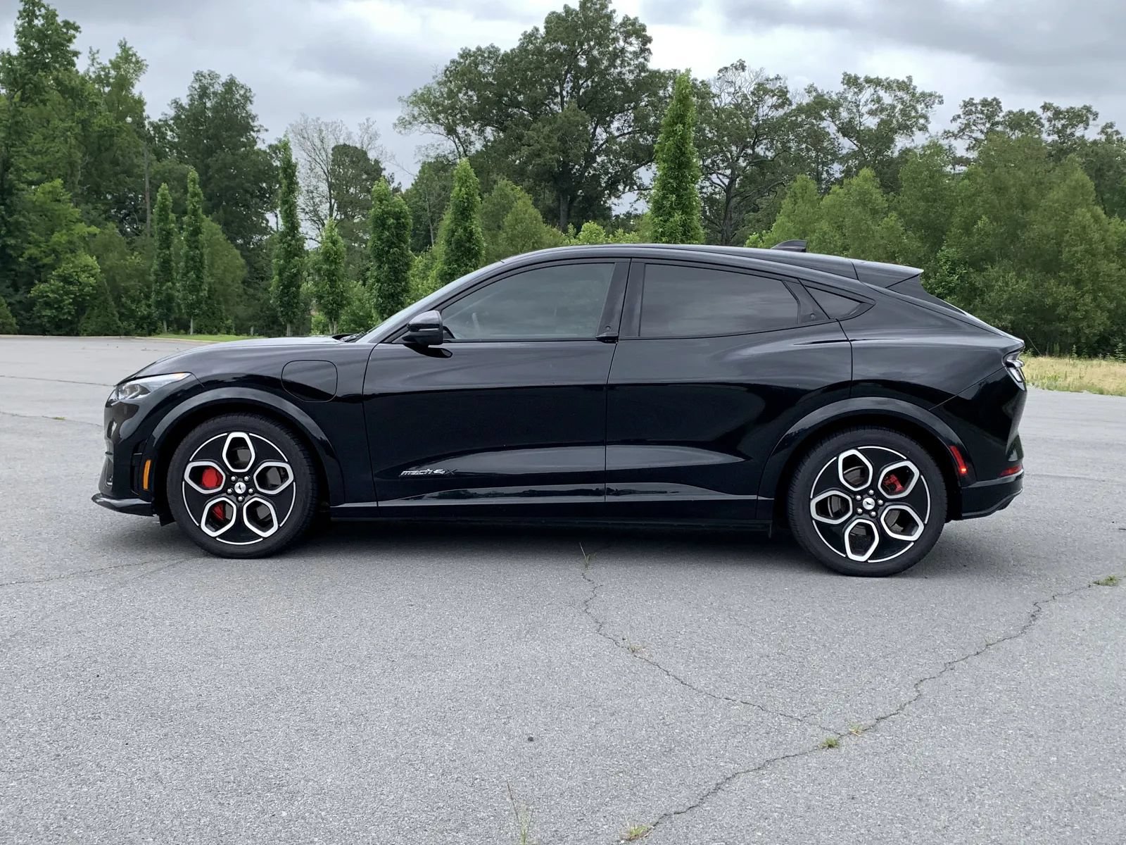 Used 2021 Ford Mustang Mach-E GT AWD/4WD image 4