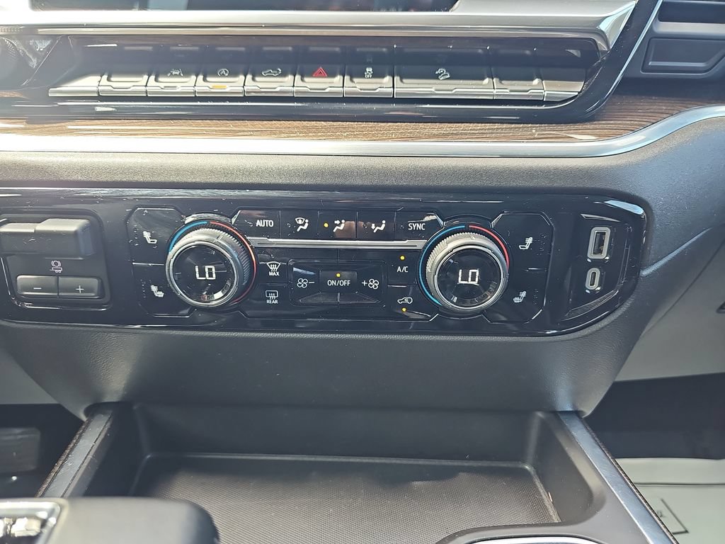 Used 2024 Chevrolet Silverado 1500 RST AWD/4WD image 24