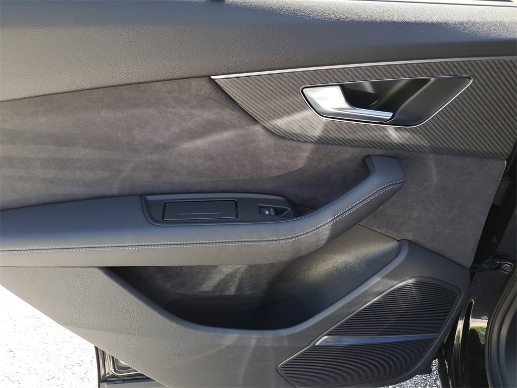 New 2026 Audi SQ7 Premium Plus image 28