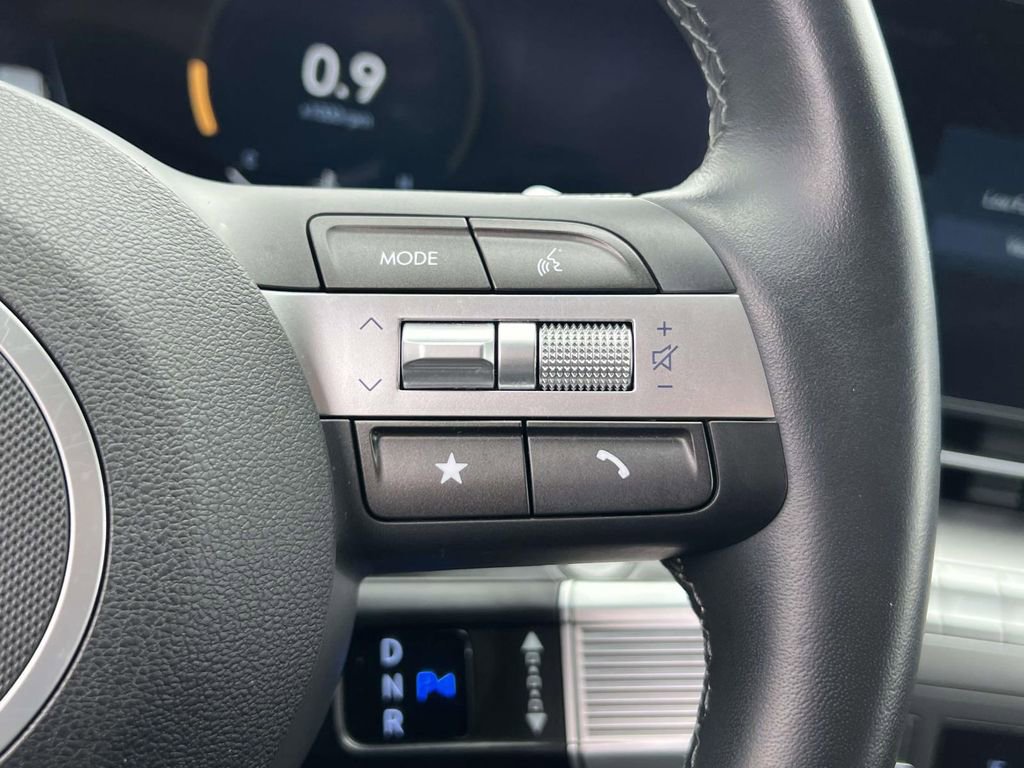 Certified 2024 Hyundai Kona SEL w/ Convenience Package image 24
