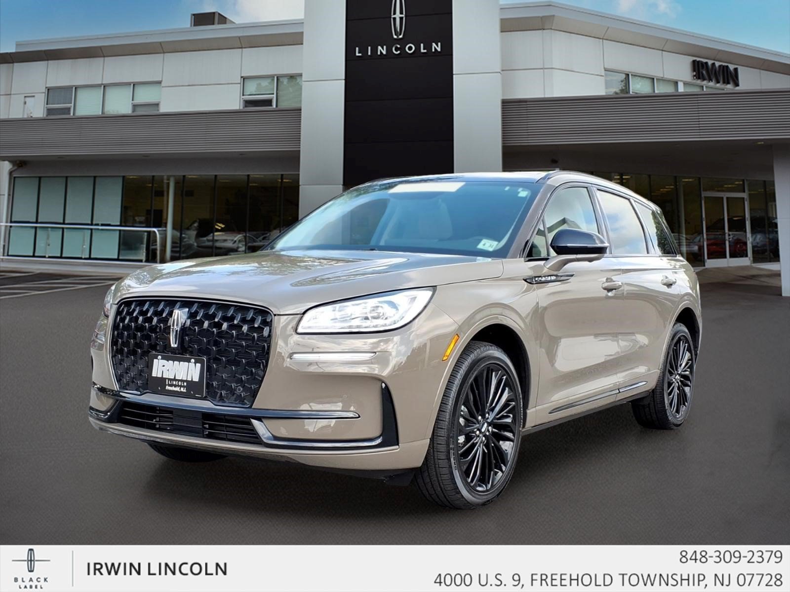 Certified 2026 Lincoln Corsair Reserve w/ Jet Appearance Package AWD/4WD image 4