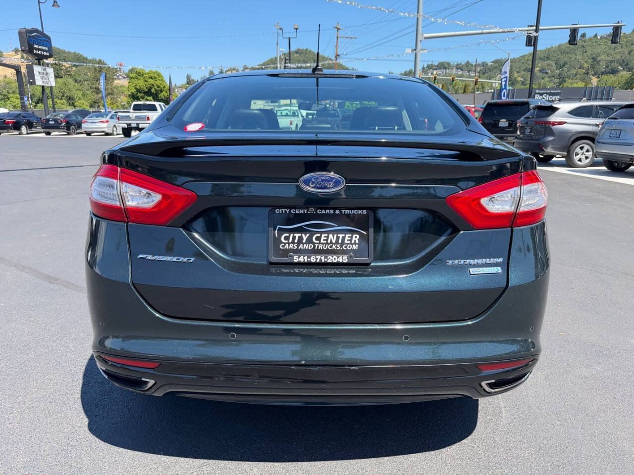 Used 2014 Ford Fusion Titanium FWD image 18