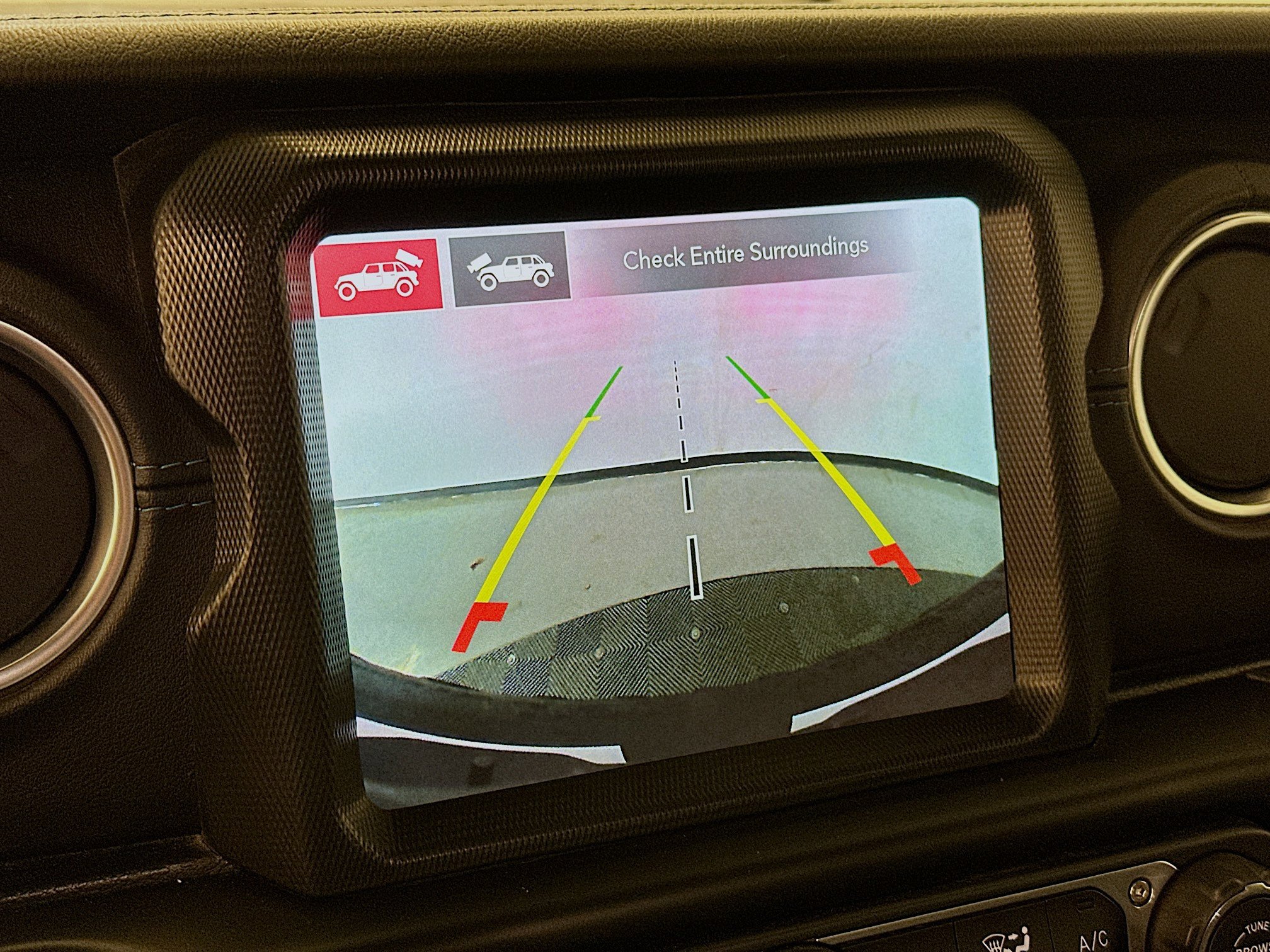 Used 2021 Jeep Wrangler Unlimited Rubicon 4xe w/ Steel Bumper Group image 23