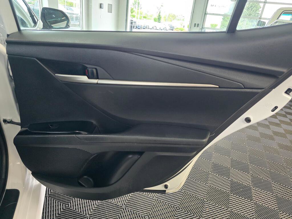Used 2025 Toyota Camry LE FWD image 40