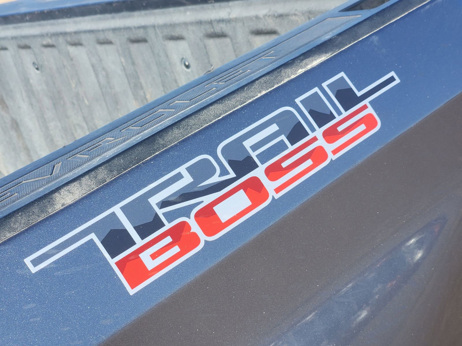 Used 2022 Chevrolet Silverado 1500 Custom Trail Boss w/ Safety Confidence Package image 16