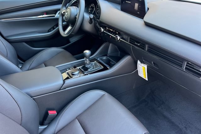New 2026 MAZDA MAZDA3 2.5 S Hatchback w/ Premium Pkg FWD image 17