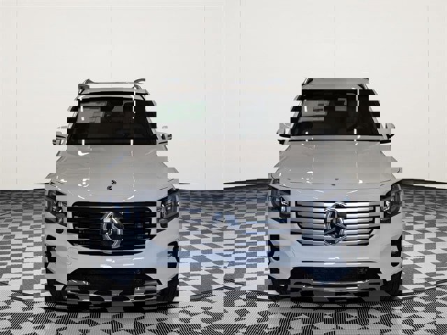 New 2025 Mercedes-Benz GLB 250 4MATIC image 3