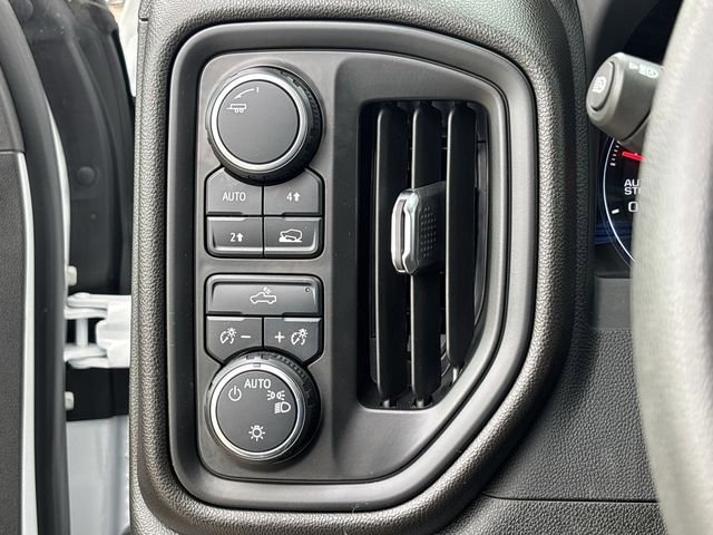 Used 2023 Chevrolet Silverado 1500 W/T w/ WT Value Package AWD/4WD image 19