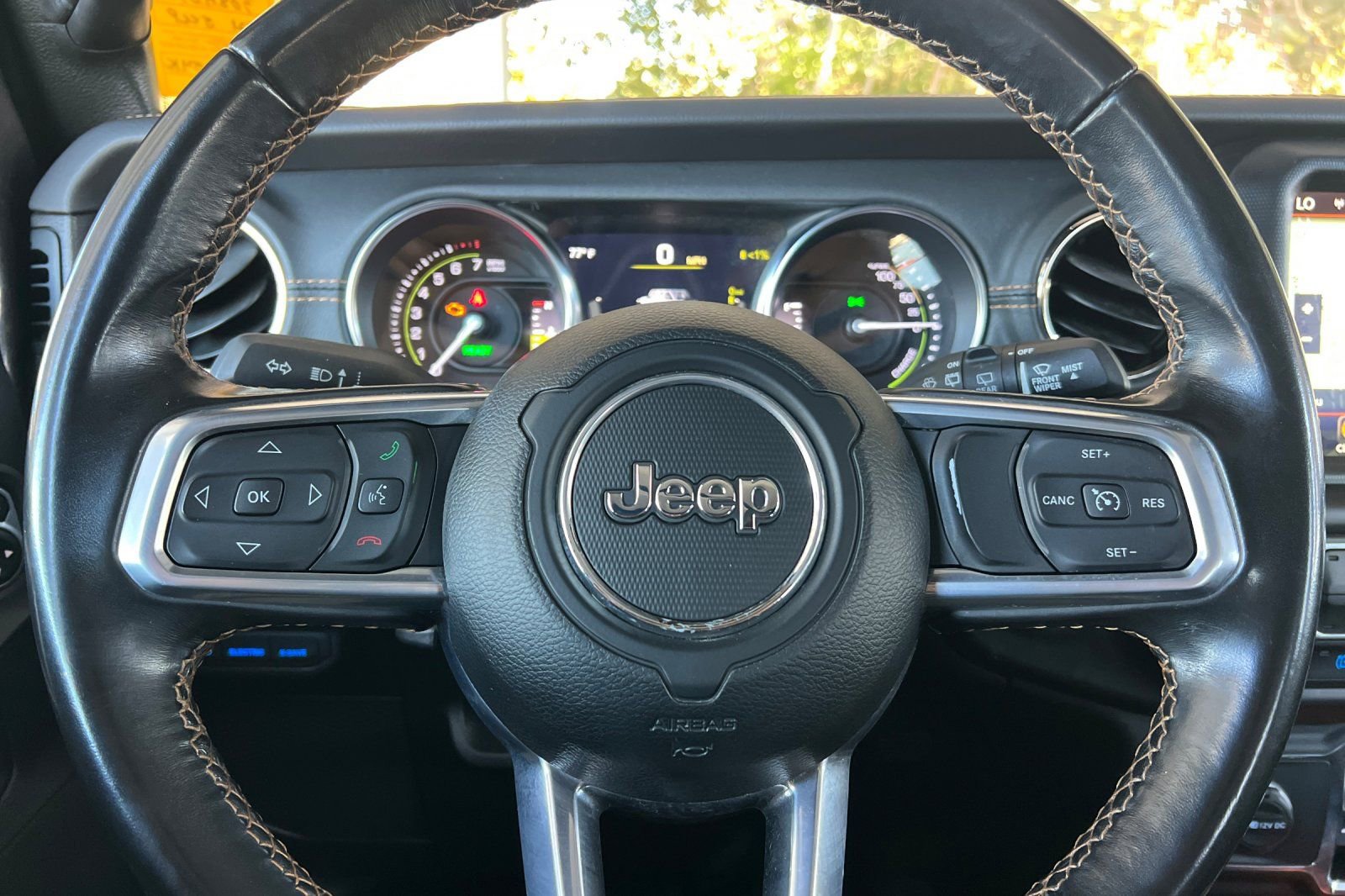 Used 2021 Jeep Wrangler Unlimited Sahara image 27