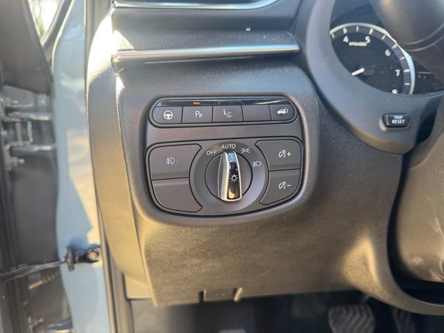 Used 2025 INFINITI QX55 Sensory image 26