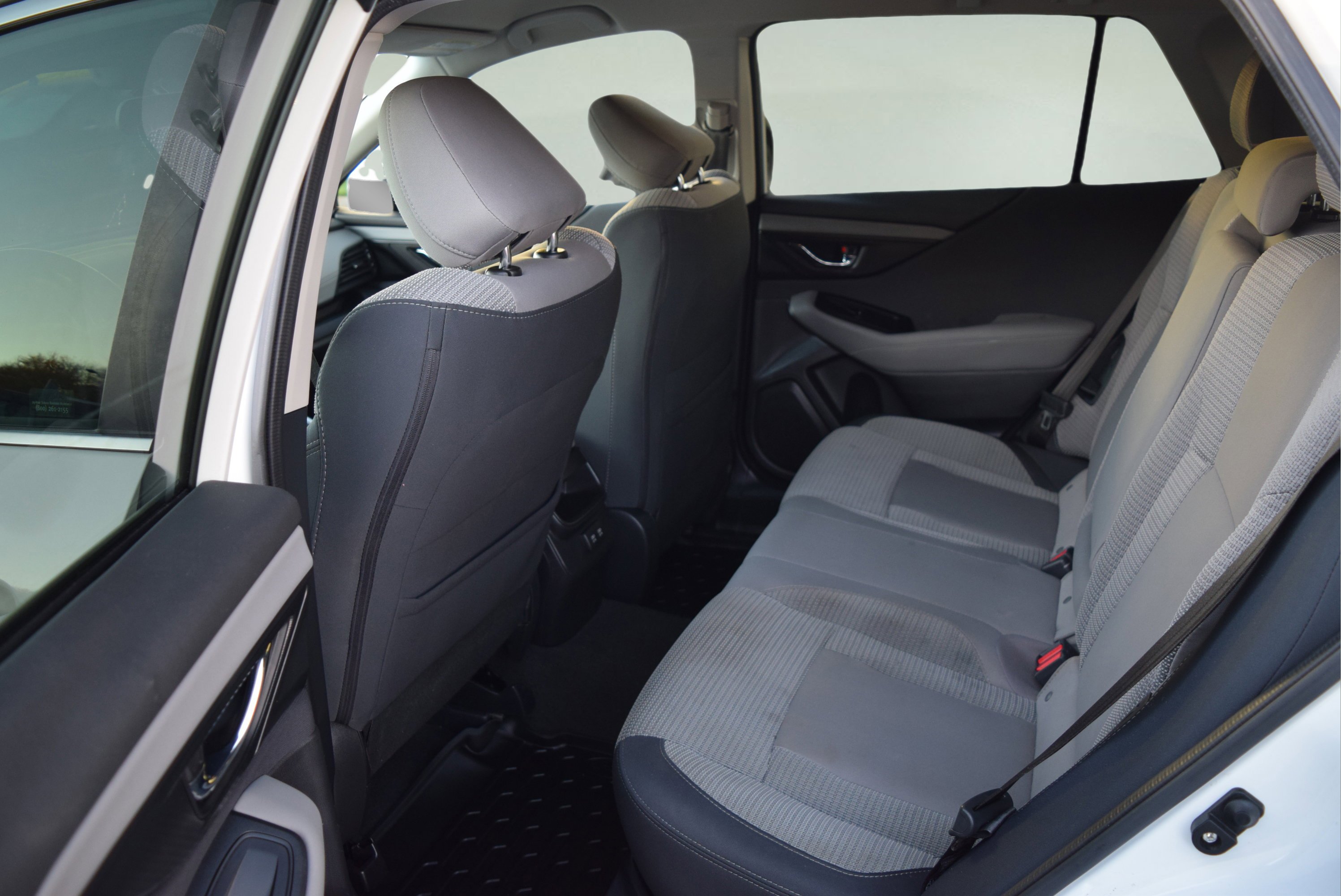 Used 2021 Subaru Outback Premium image 7