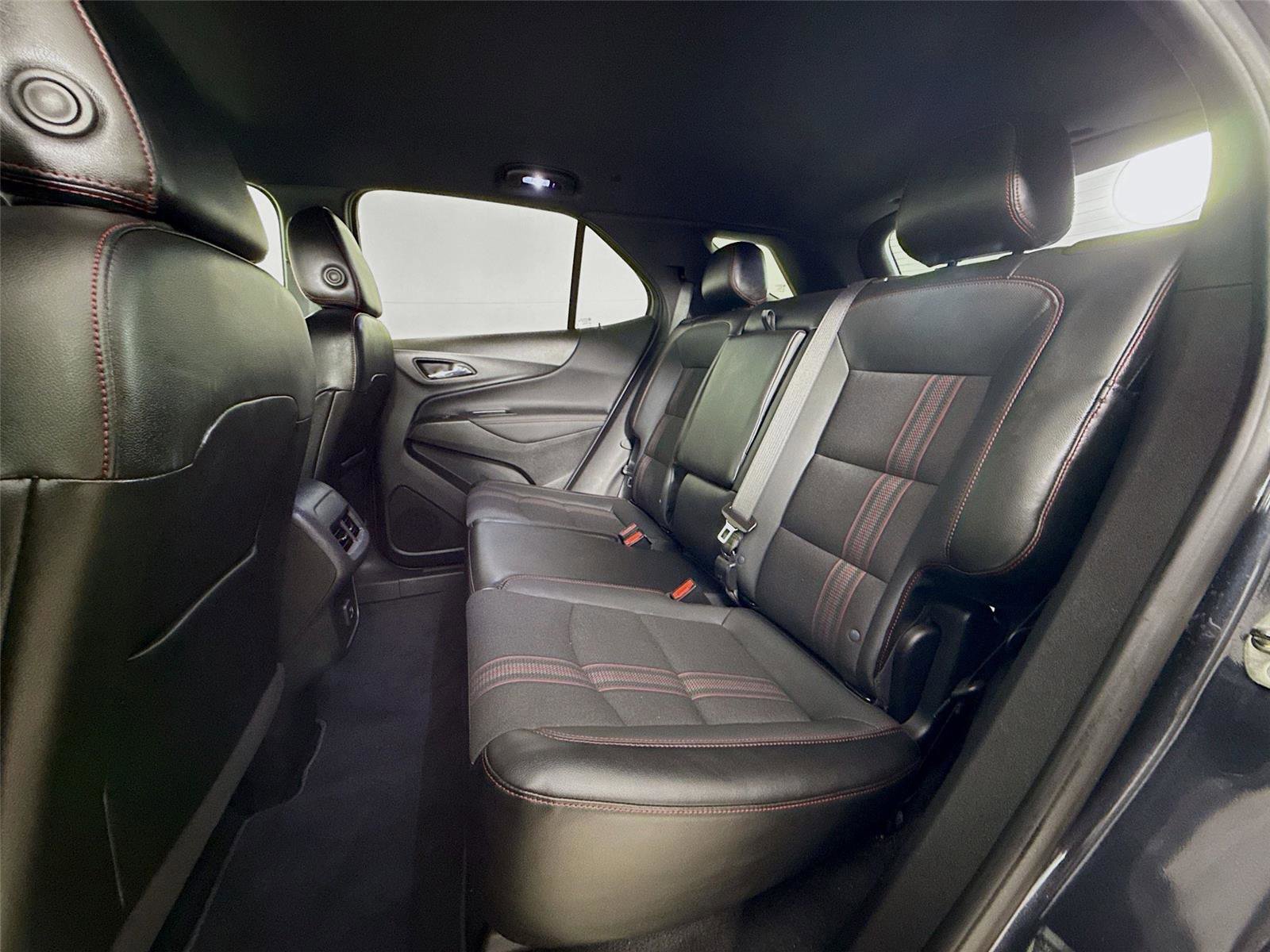 Used 2023 Chevrolet Equinox RS image 24