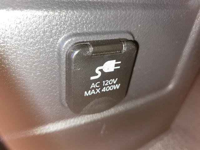 Used 2018 Nissan Titan PRO-4X w/ Pro-4x Utility Package image 25