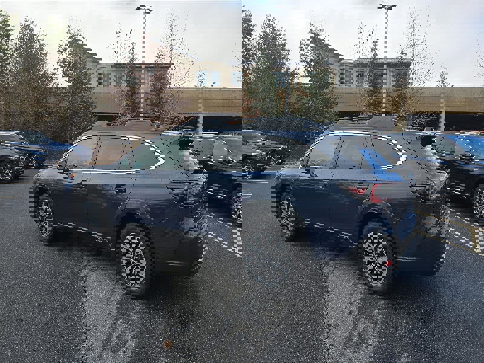 Used 2024 Subaru Outback Limited image 7