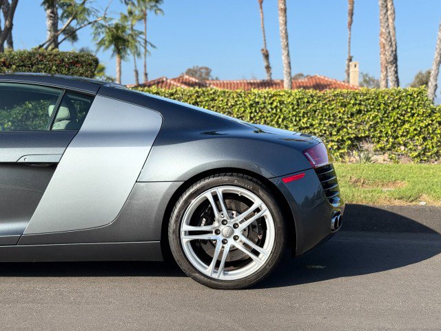 Used 2008 Audi R8 V8 image 4