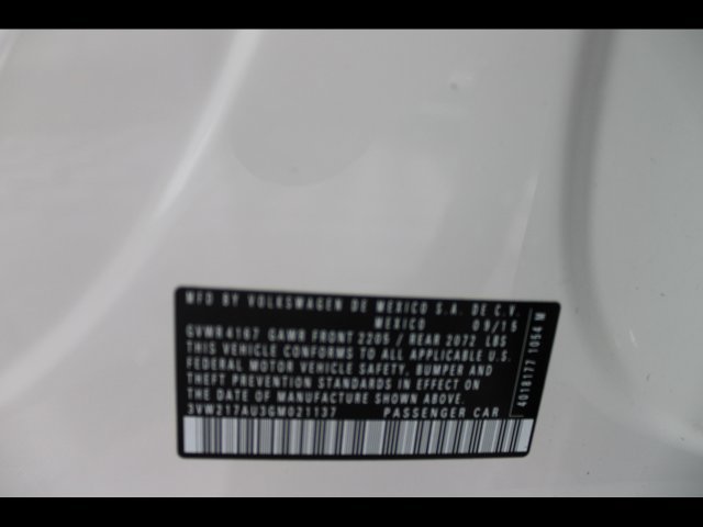 Used 2016 Volkswagen Golf S FWD image 26