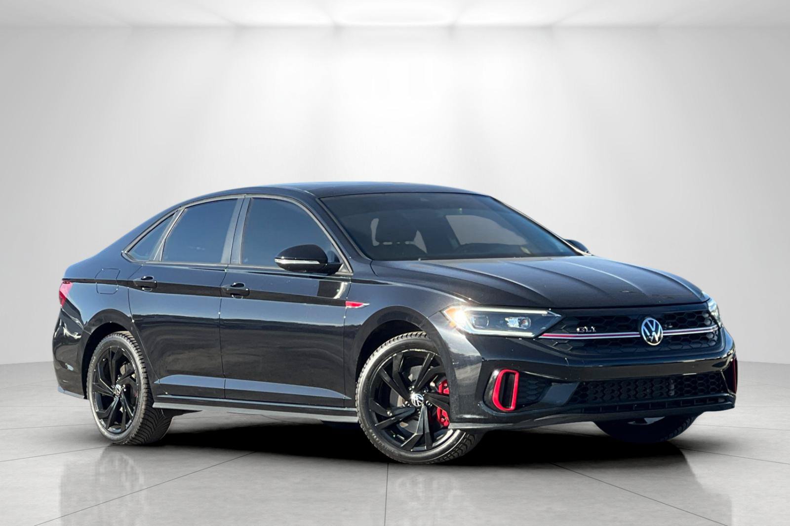 Used 2024 Volkswagen Jetta GLI Autobahn w/ GLI Black Package FWD image 2