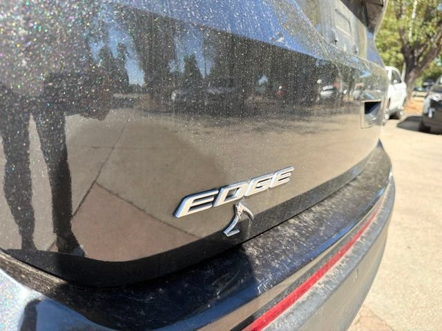 Used 2015 Ford Edge SEL w/ Equipment Group 201A FWD image 11