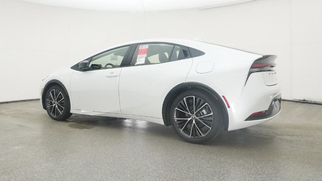 New 2025 Toyota Prius XLE image 12