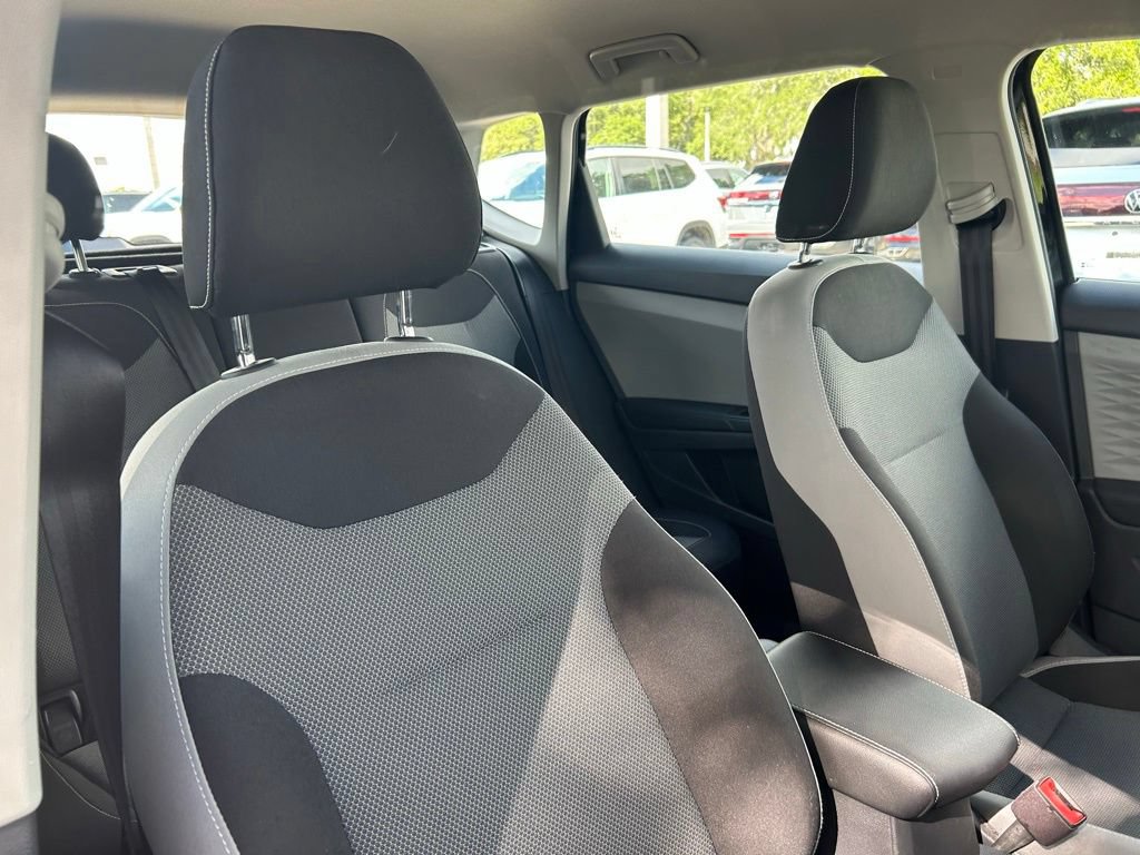 Certified 2023 Volkswagen Taos S FWD image 43