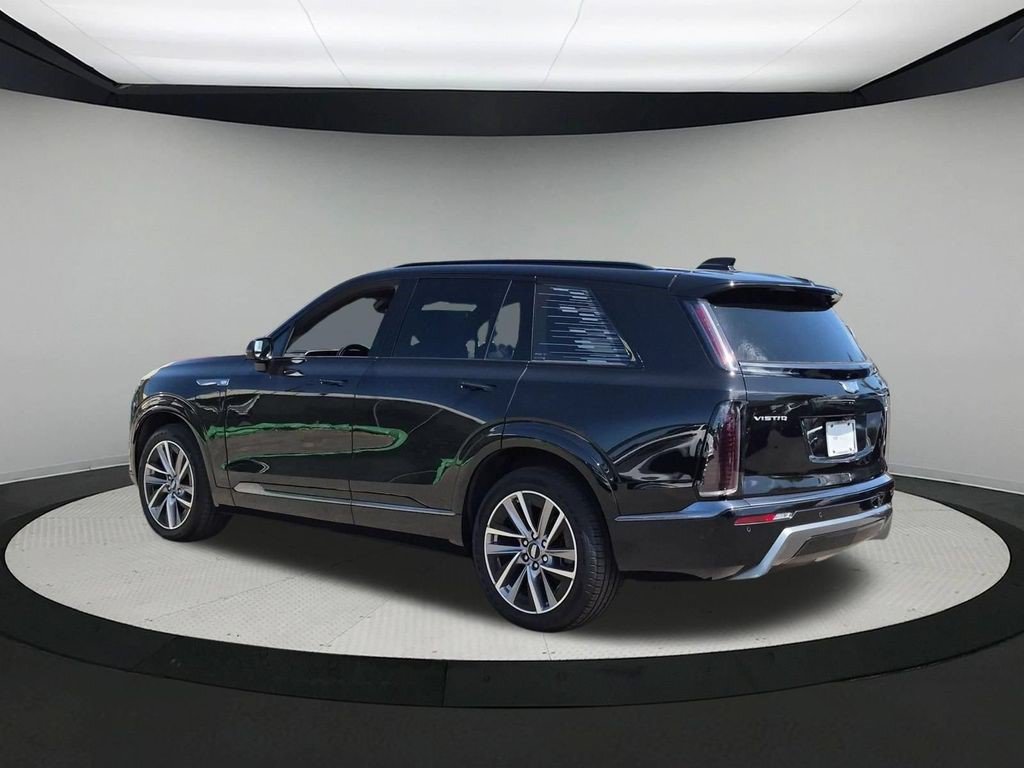 Certified 2026 Cadillac Vistiq Luxury w/ LPO, Floor Liner Package AWD/4WD image 3
