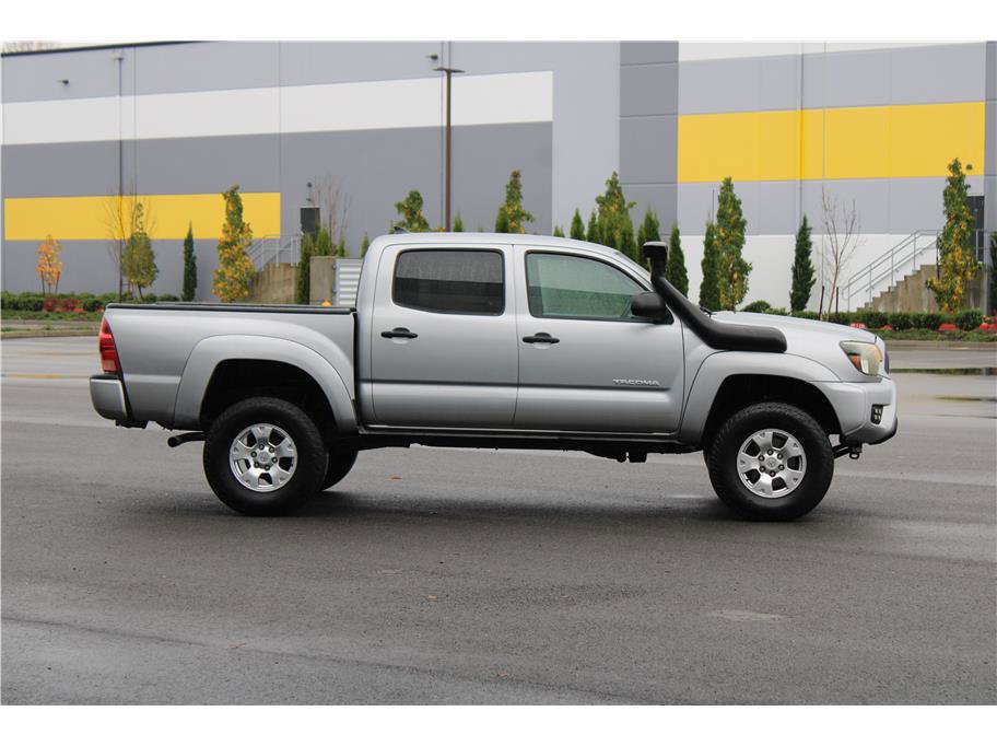 Used 2014 Toyota Tacoma 4x4 Double Cab image 4