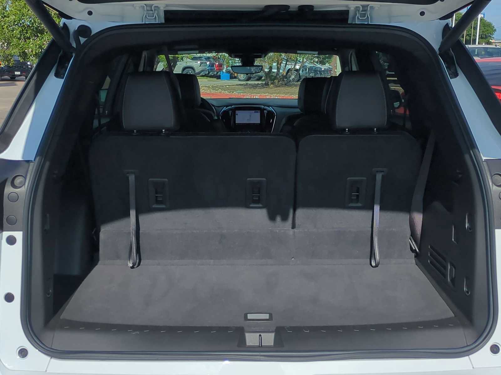 Used 2023 Chevrolet Traverse Premier image 26