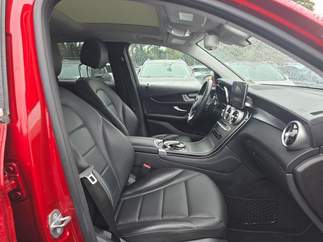 Used 2017 Mercedes-Benz GLC 300 4MATIC image 10
