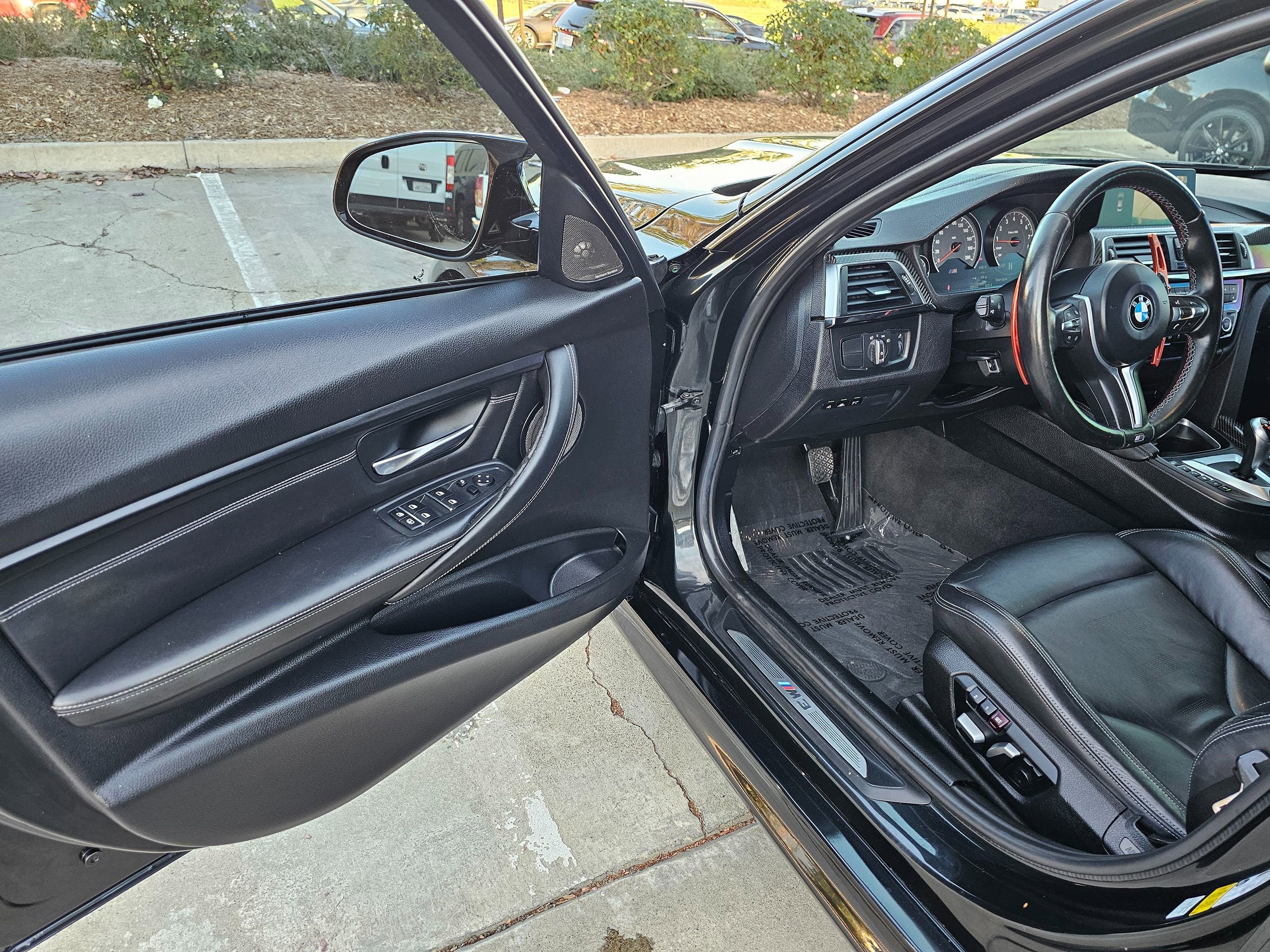 Used 2018 BMW M3 RWD image 20