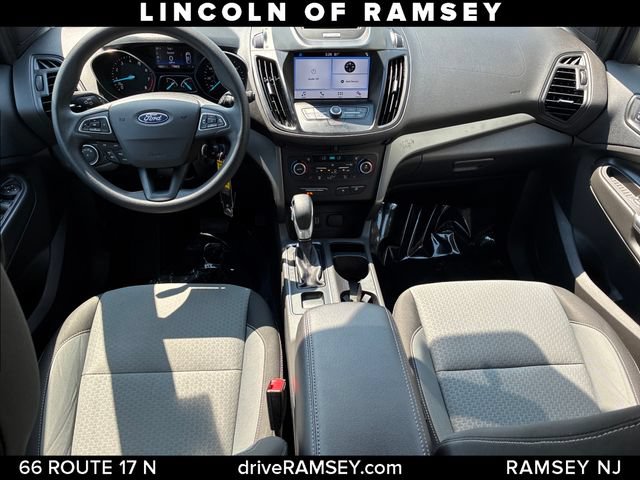 Used 2018 Ford Escape SE w/ SE Sync 3 Package AWD/4WD image 21