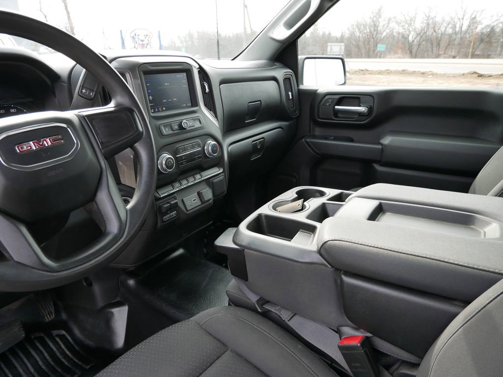Used 2024 GMC Sierra 2500 Pro w/ Convenience Package AWD/4WD image 18