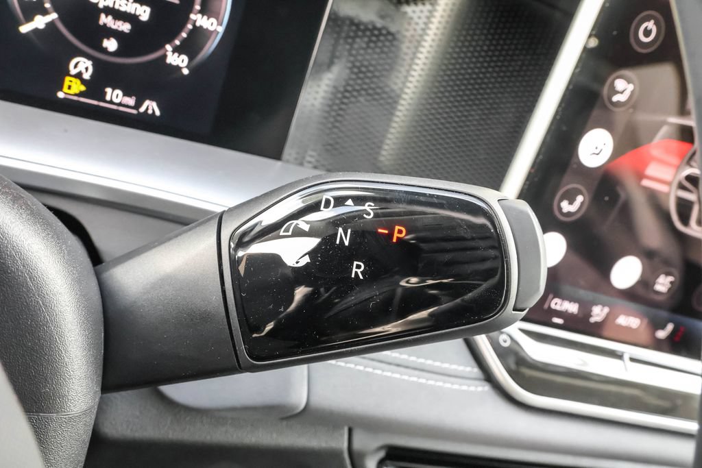 New 2026 Volkswagen Tiguan SE AWD/4WD image 33