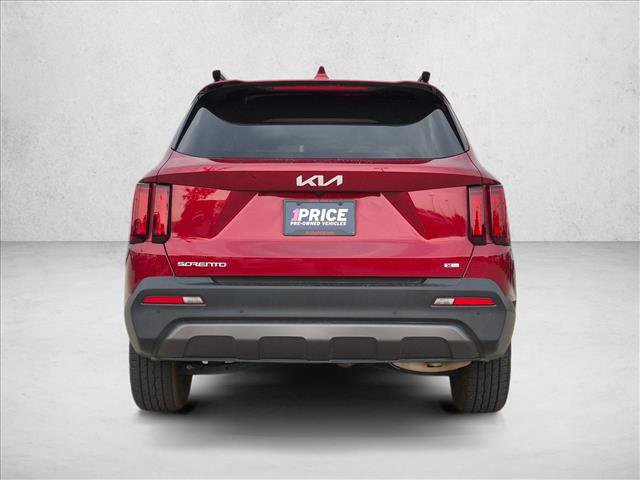 Used 2023 Kia Sorento S w/ Panoramic Sunroof Package AWD/4WD image 6