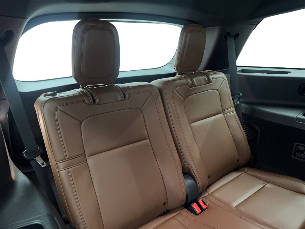 Used 2022 Lincoln Aviator Reserve w/ Equipment Group 201A image 41