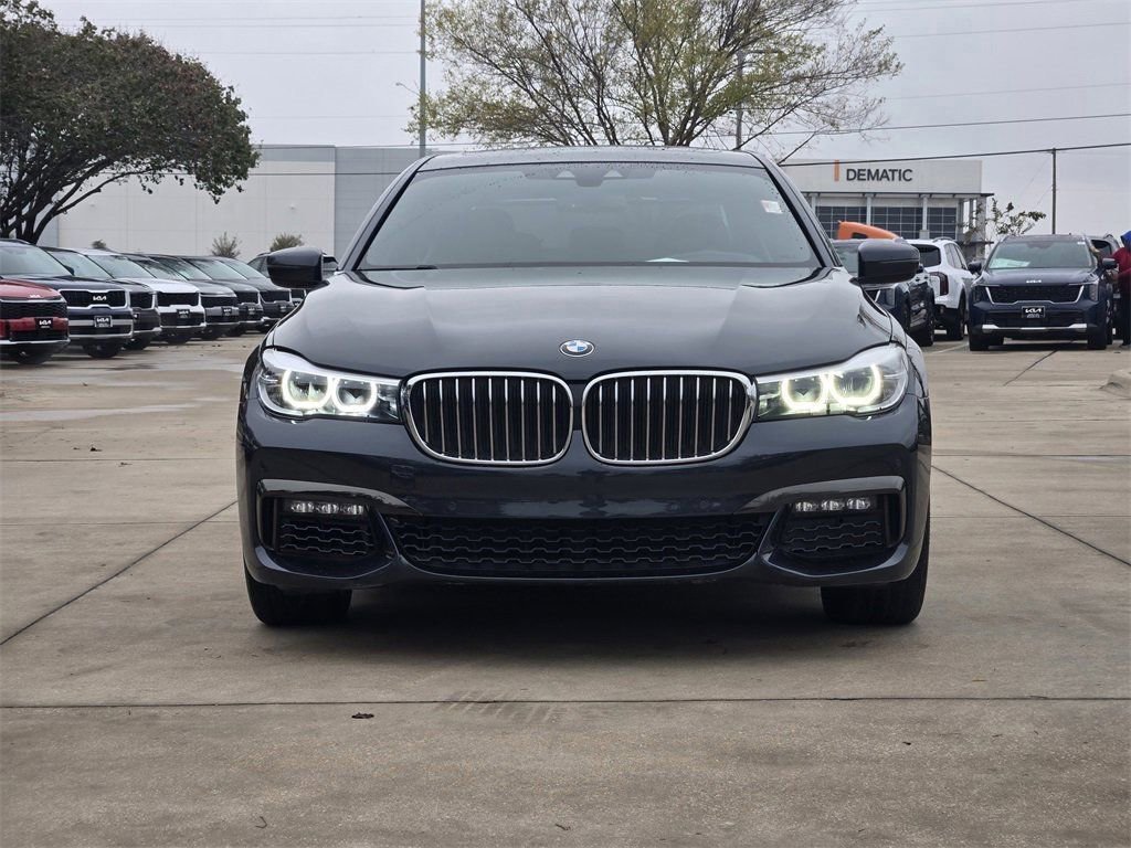 Used 2019 BMW 740i xDrive w/ Executive Package image 11