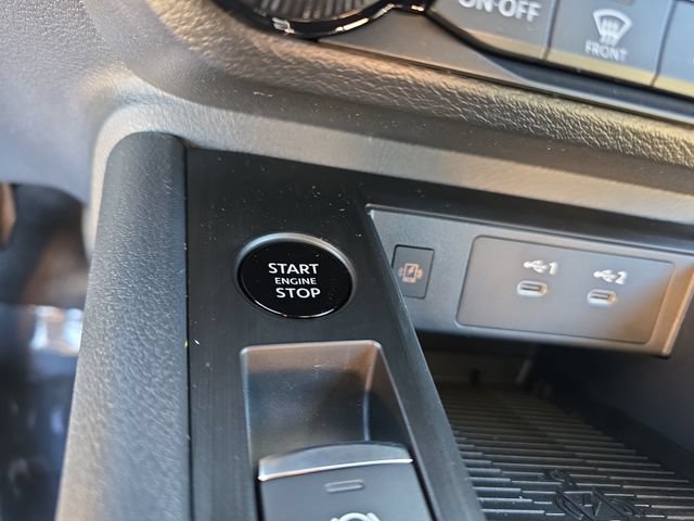 New 2026 Nissan Kicks SV FWD image 21