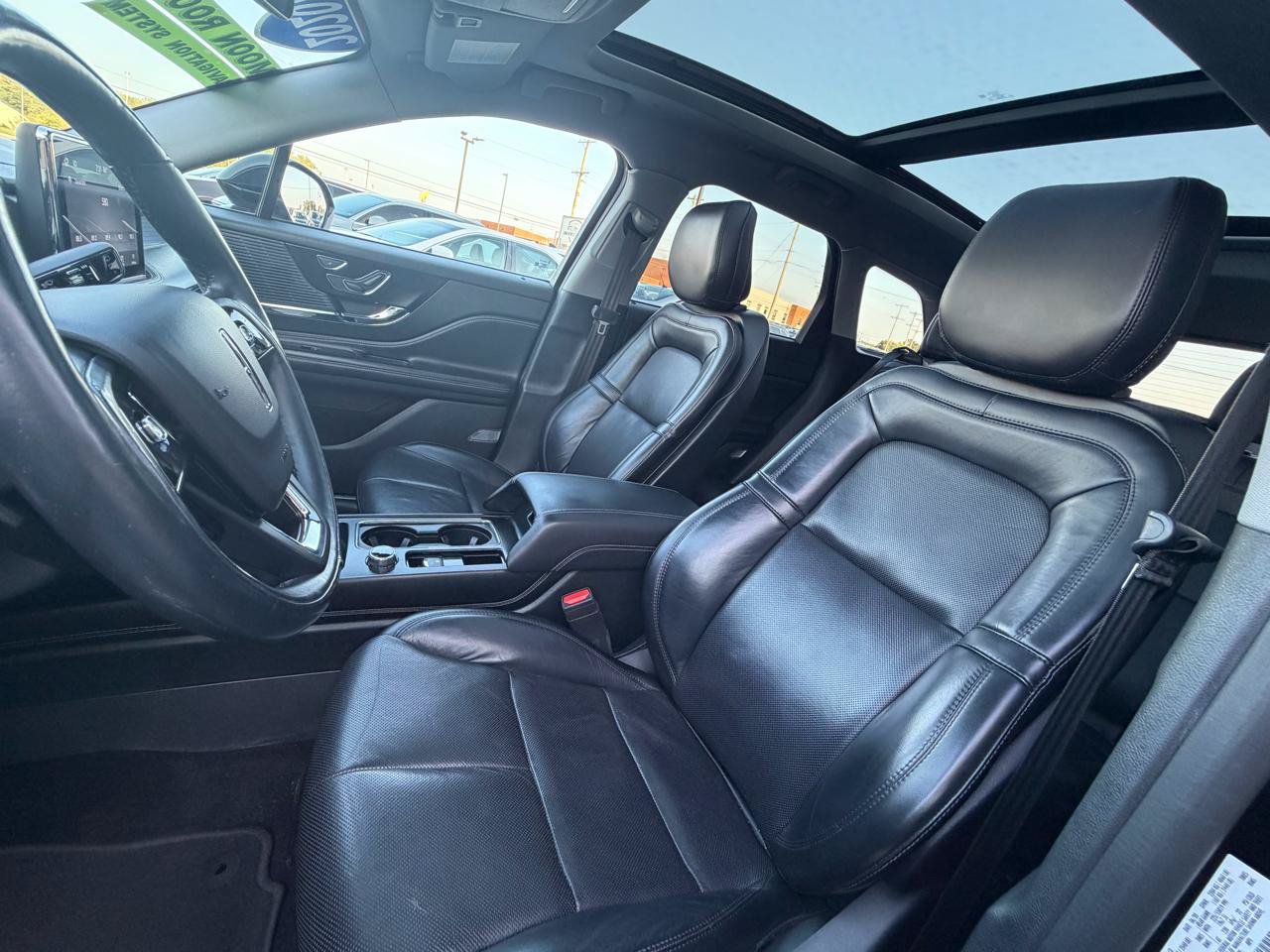 Used 2020 Lincoln Corsair AWD w/ Premium Package image 23