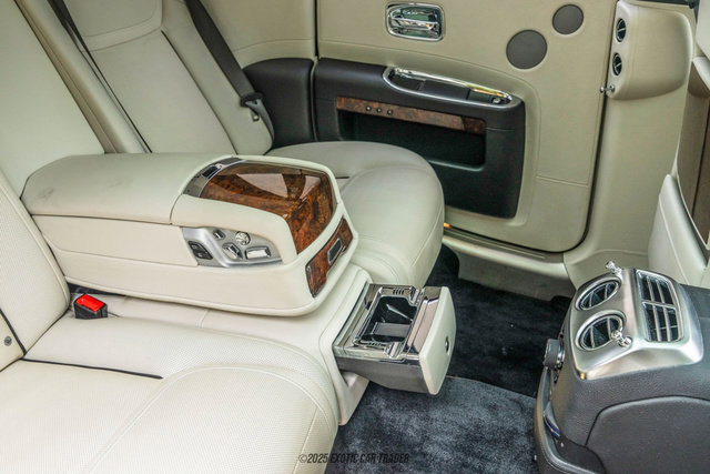 Used 2015 Rolls-Royce Ghost image 94