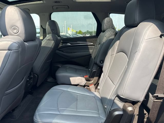 Used 2021 Buick Enclave Essence w/ Sound and Sites Package AWD/4WD image 11