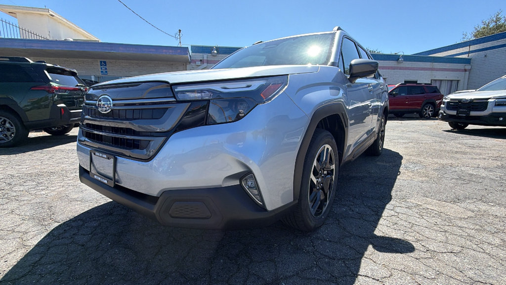 New 2026 Subaru Forester Premium AWD/4WD image 9