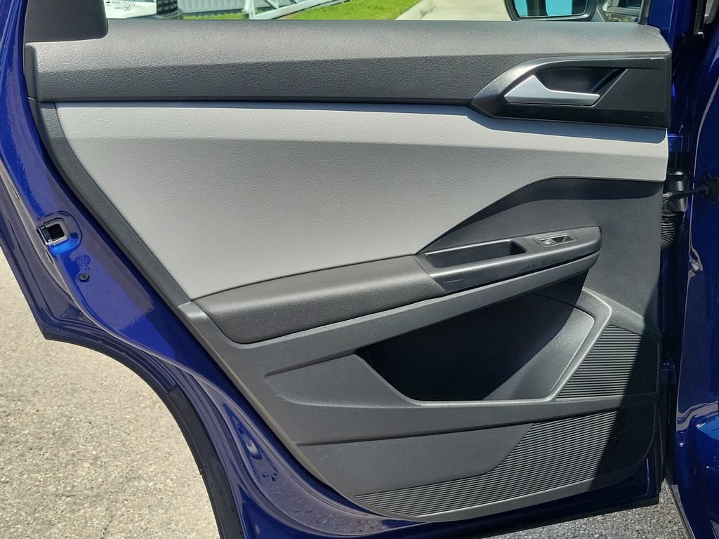 Certified 2023 Volkswagen Taos S FWD image 17