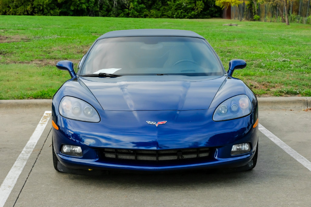 Used 2006 Chevrolet Corvette Convertible w/ Preferred Equipment Group RWD image 10
