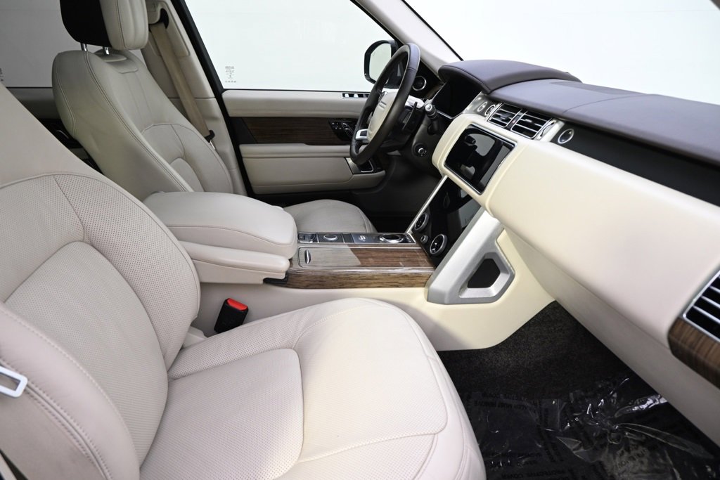 Used 2019 Land Rover Range Rover Supercharged image 16