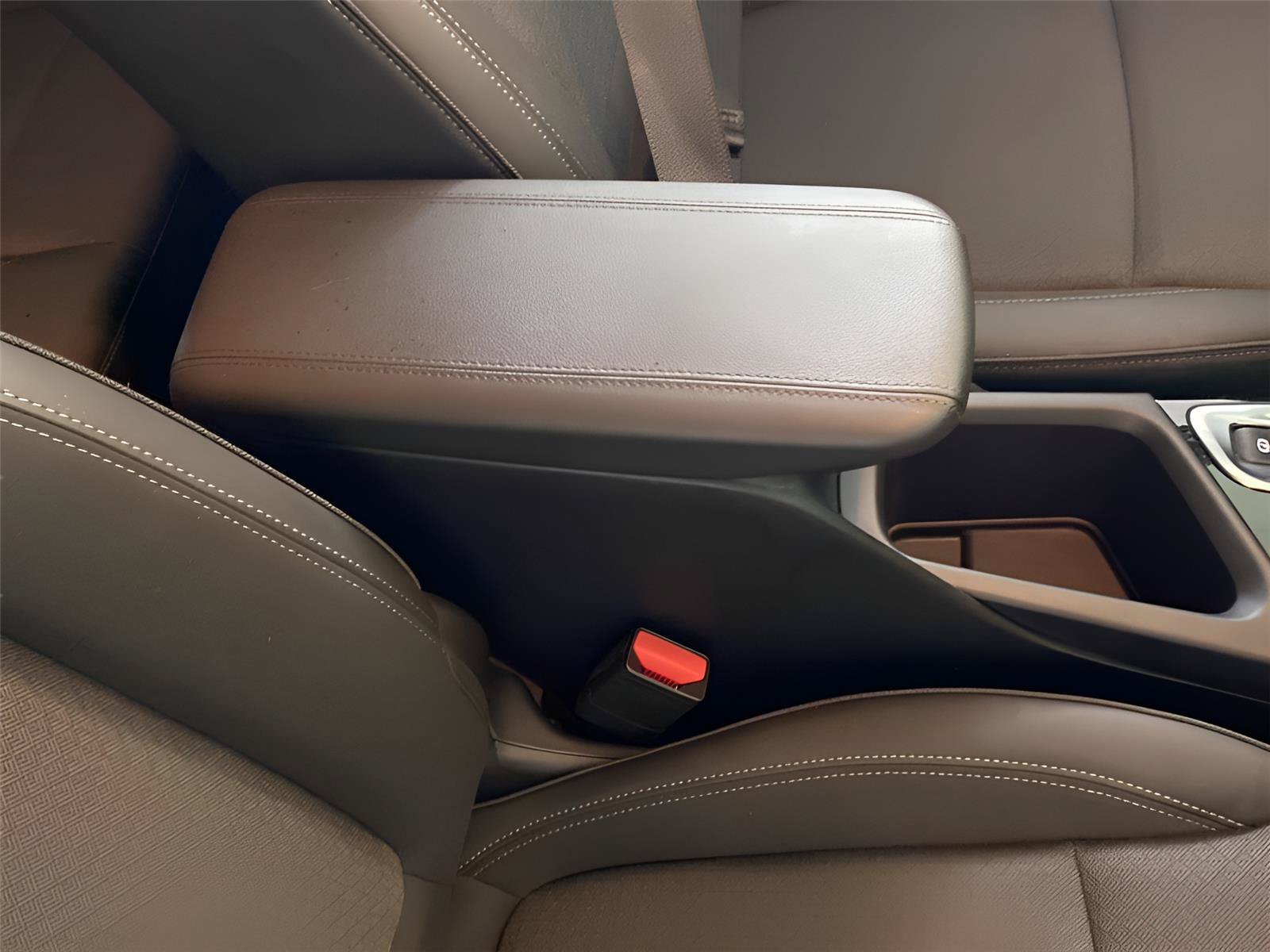 Certified 2024 Buick Encore GX Preferred w/ Comfort Package FWD image 27