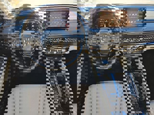 Used 2025 Honda Accord EX-L image 17