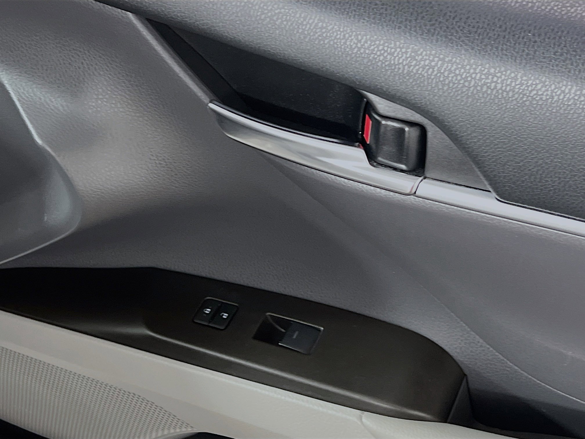 Used 2023 Toyota Camry SE image 32