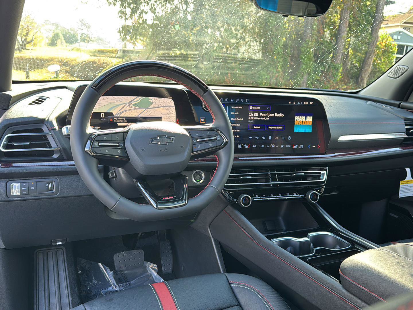 New 2026 Chevrolet Traverse RS image 16