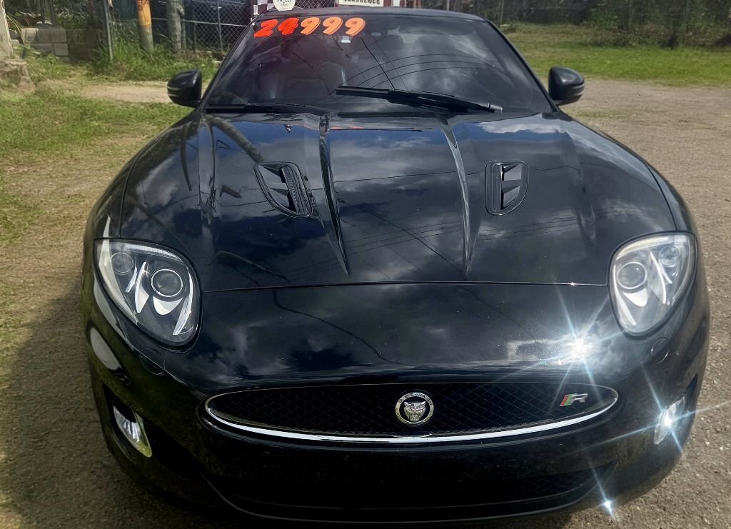 Used 2012 Jaguar XKR R image 4