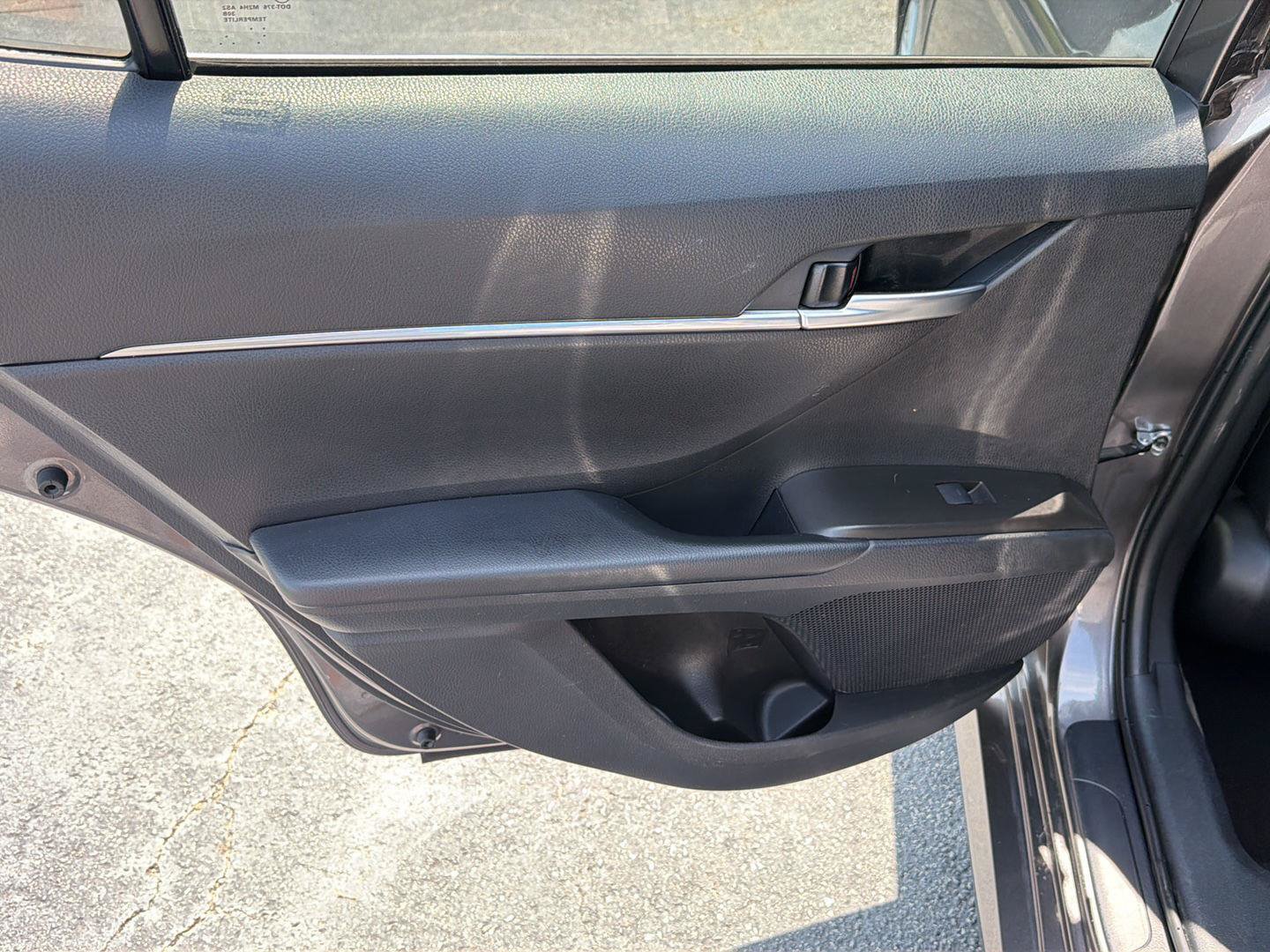 Used 2024 Toyota Camry LE FWD image 3