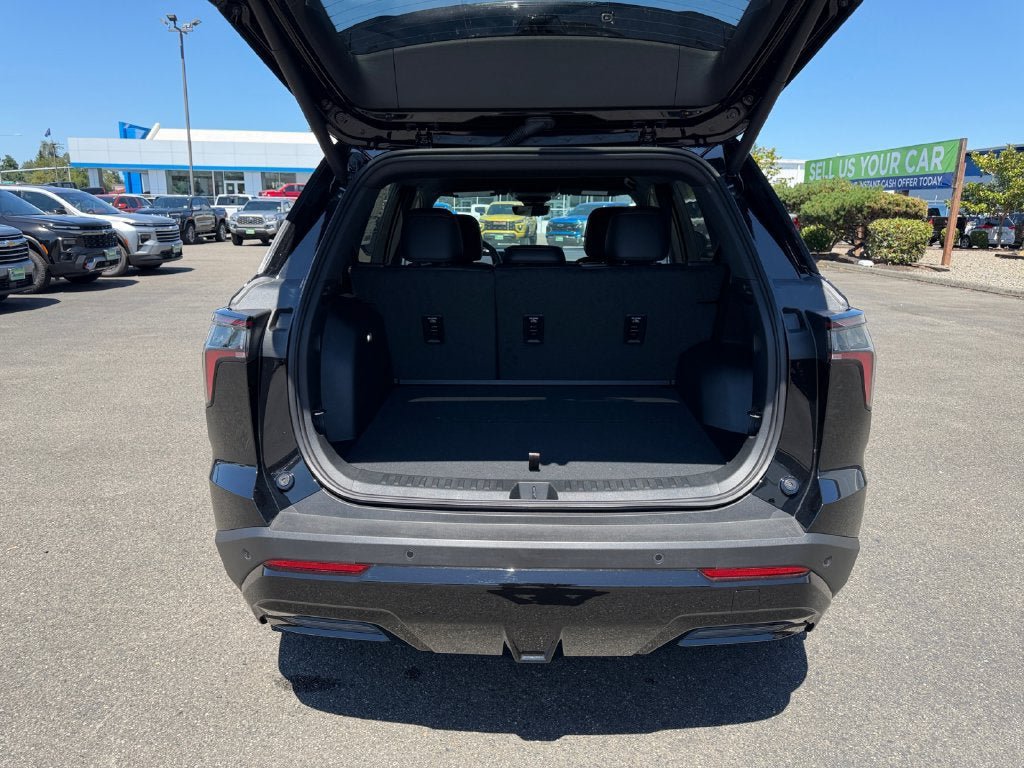 New 2026 Chevrolet Equinox RS w/ Safety and Technology Package AWD/4WD image 22